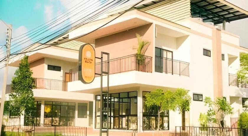 Yellow Moon Hotel Паттая Екстер'єр фото