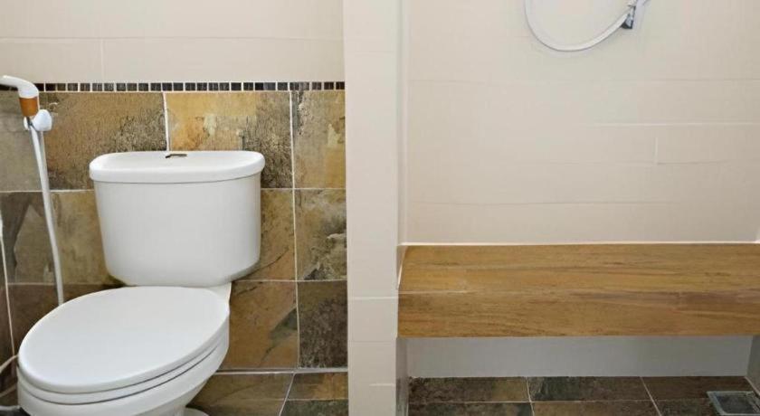 Yellow Moon Hotel Паттая Екстер'єр фото